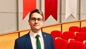 ALAPLI'NIN EN GENÇ KAYMAKAMI GÖREVE BAŞLADI 