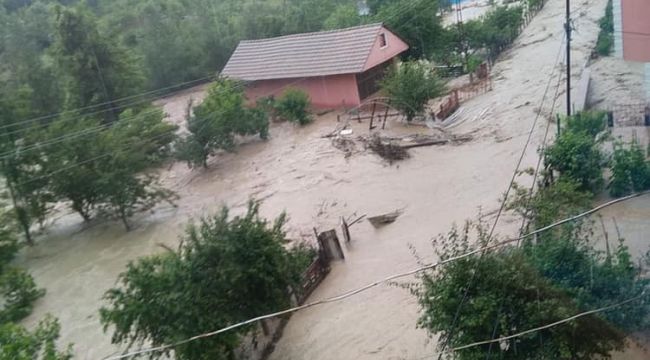 Bartın'da sel felaketi: 2 kişi kayıp 