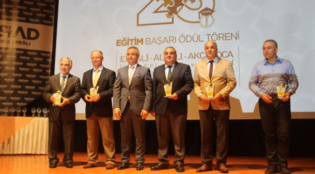 - MÜSİAD başarılı 111 öğrenciyi ödüllendirdi