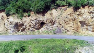  Heyelan, mağarayı ortaya çıkardı 