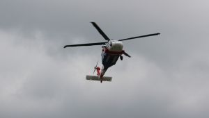 Selde mahsur kalan 21 fındık işçisi helikopter ile kurtarıldı 