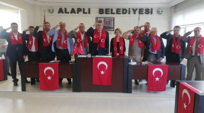 -ALAPLI BELEDİYE MECLİSİNDEN ASKER SELAMI