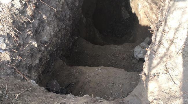 Jandarmadan define avcılarına suçüstü: 3 gözaltı