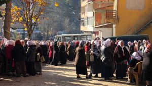 BABA-OĞUL YAN YANA DEFNEDİLDİ...