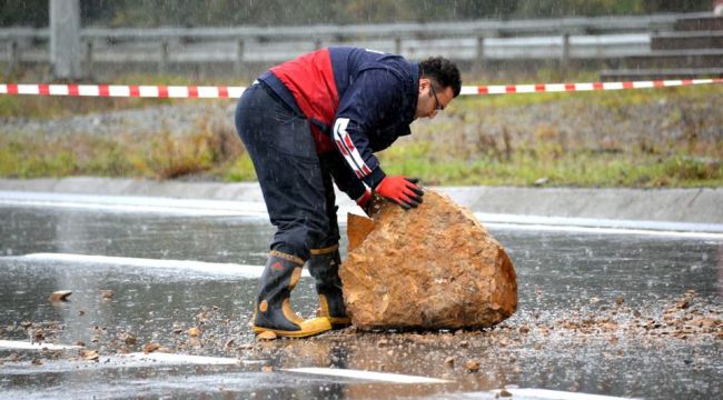 HEYELAN YOLU KAPATTI...