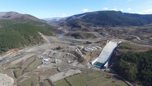  3 şehre hizmet verecek olan barajda çalışmalar devam ediyor