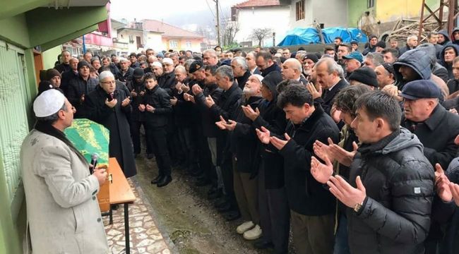 Şehit babası evine giderken hayatını kaybetti