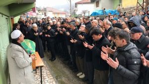  Şehit babası evine giderken hayatını kaybetti