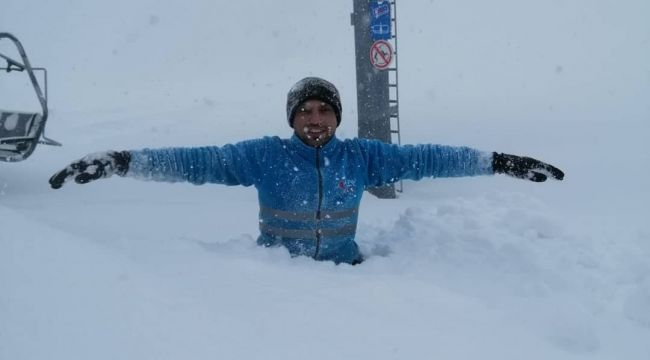 - Keltepe Kayak Merkezi’nde kar kalınlığı 1 metreyi aştı