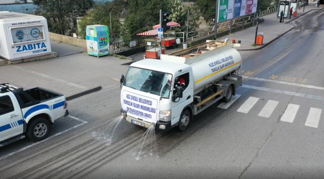  Yollar ilaçlı su ile yıkanıyor