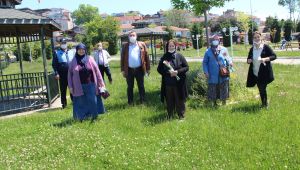 65 yaş üstü vatandaşlar güzel havanın tadını çıkarttı....