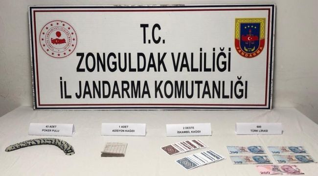 - Kumar oynayan 6 şüpheliye 18 bin 900 lira ceza