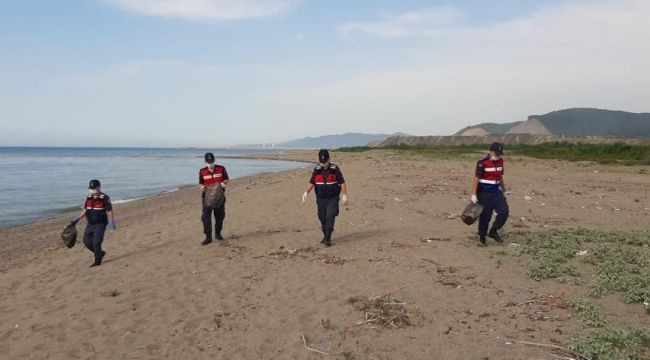 - Jandarma ekiplerinden çevre temizliği