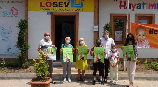 - LÖSEV 30 aileye 6’şar kilogramlık et kolisi dağıttı