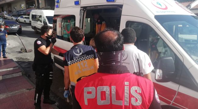 Fazla ilaç içip zehirlenince hastaneye kaldırıldı