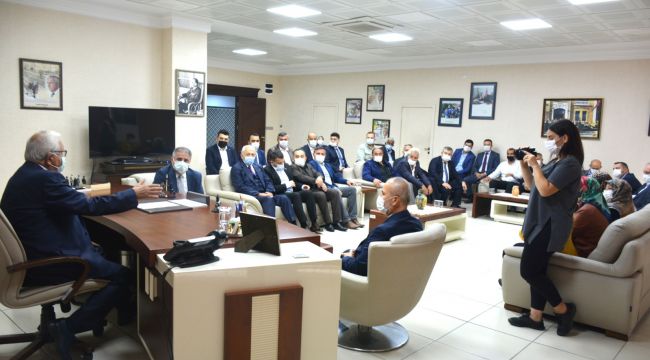 AK PARTİ’DEN BAŞKAN POSBIYIK’A ZİYARET