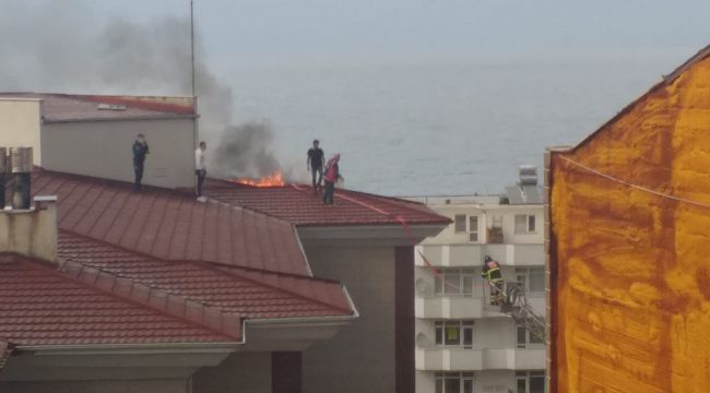 - Belediye binasında çıkan yangın paniğe neden oldu