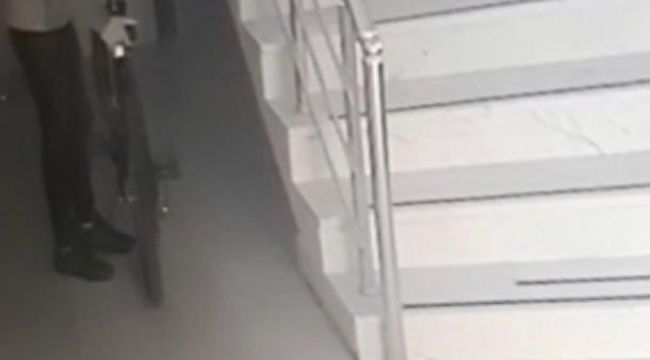 Bisiklet hırsızı yakayı ele verdi