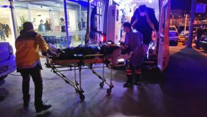 - Kontrolden çıkan kamyonet bariyerlere çarptı: 1 yaralı