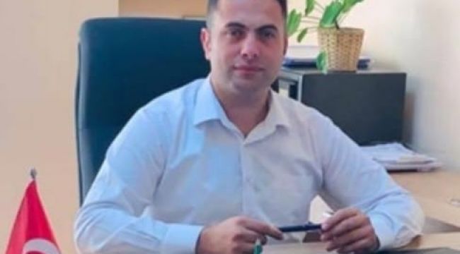 MAAŞINI KIRAATHANE ESNAFINA BAĞIŞLADI..