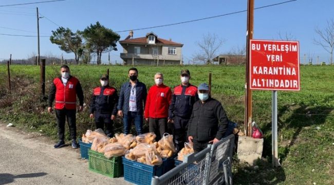 KARANTİNADA OLAN KÖYE GIDA YARDIMI