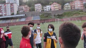 Genç futbolcu sahada darp edildi