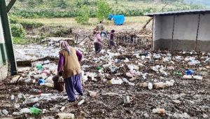 Baraj kapakları açıldı, evler-iş yerleri sular altında kaldı (VideO)