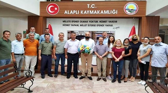 HER MÜDÜRE NASİP OLMAZ BÖYLE SEVGİ 