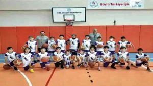 Basketbol okulunda çalışmalar sürüyor