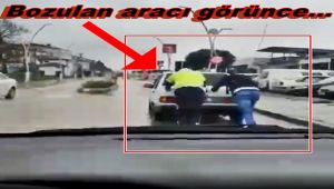 TRAFİK POLİSİ YOLDA BIRAKMADI... (Video)