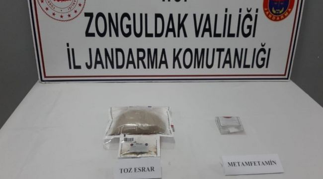 Otobüsteki yolcudan uyuşturucu çıktı