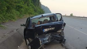 Ereğli - Alaplı yolunda kaza: 2 yaralı 