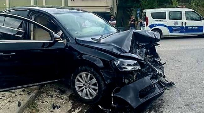 AK Parti İlçe başkanının oğlu kaza yaptı 