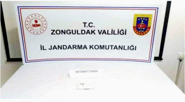 Alaplı'da otobüsteki yolcudan uyuşturucu çıktı 