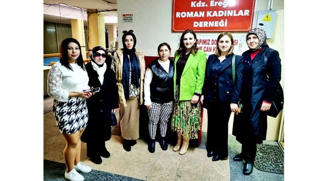 AK Parti İl ve İlçe Kadın Kollarından, 