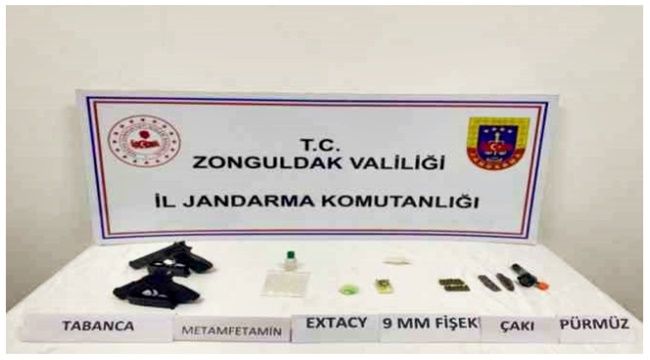 Alaplı'da durdurulan otomobilde uyuşturucu yakalandı