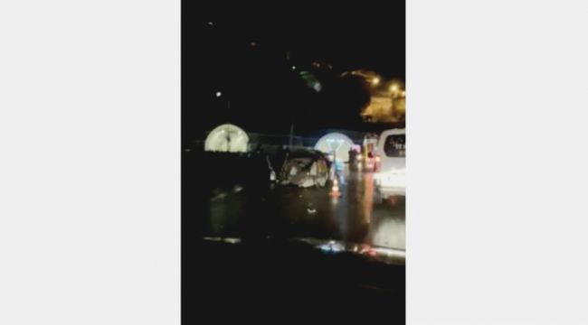 Ticari taksi takla attı: 1 ölü, 2 yaralı 