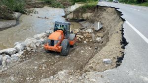- Selin ardından Zonguldak-Ankara karayolunda çalışmalar başladı