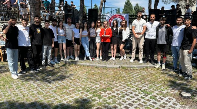 ALAPLI MYO ÖĞRENCİLERİ MORAL DEPOLADI…