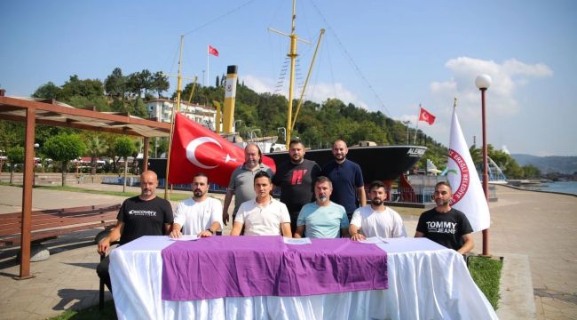 Belediyespor'da teknik heyet imza töreni düzenlendi...
