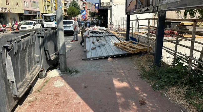KALDIRIMLAR İŞGAL ALTINDA!..