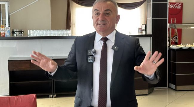 Sesli; “O oradan korkuyor, bu buradan korkuyor.”