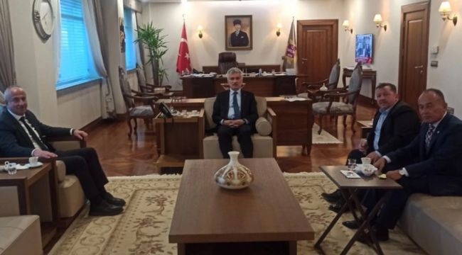 Danıştay Başkanı Zeki Yiğit'e ziyaret ettiler