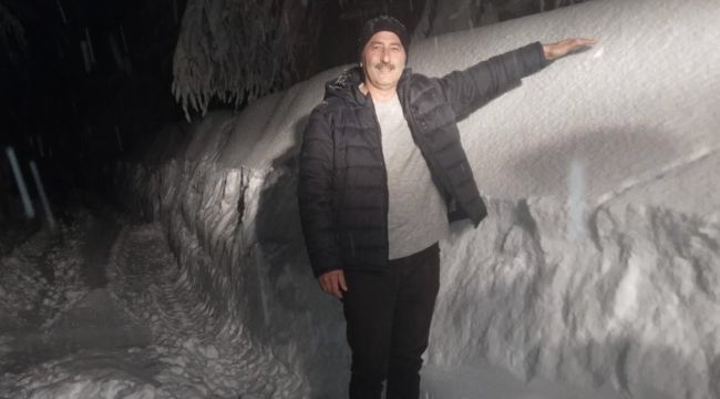 Kar kalınlığı 2 metreye ulaştı...