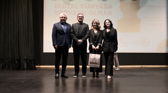 Bir Derdim Var! – Dijital Dünyada Ebeveyn Olmak Semineri Yoğun İlgi Gördü