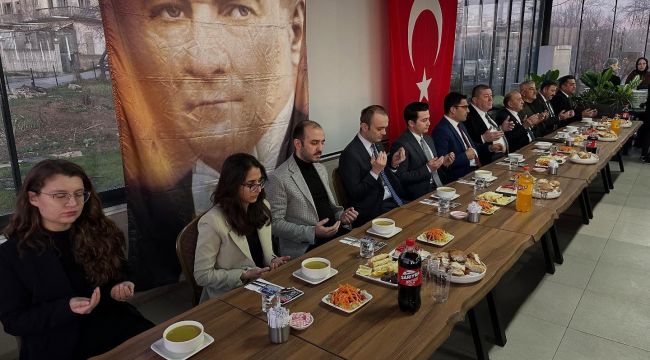 - ŞEHİT VE GAZİLER ONURUNA İFTAR.