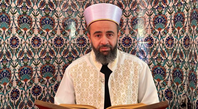 45 Yaşında Gelen Büyük Başarı: Zonguldaklı Din Görevlisi 8 Ayda Hafız Oldu!