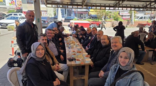 AŞEVİNDE CENNETLİKLERLE MANEVİ SICAKLIĞI YAŞADI.