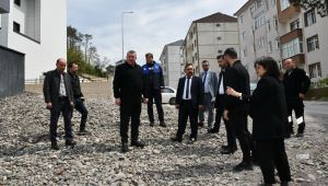 - HASTANE SOKAKTA BETON YOL ÇALIŞMALARI DEVAM EDİYOR.